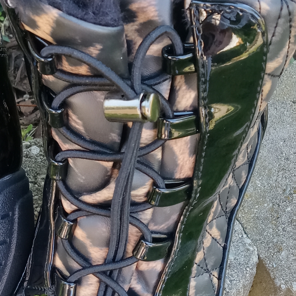 NIB Khombu Waterproof Winter Ankle Snow Boots, Leopard, 8 - Picture 6 of 9